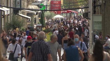 재확산 뚜렷한 유럽, 치명률은 낮아..."봉쇄 없다" / YTN