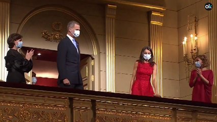 Los Reyes presiden la inauguración de la temporada del Teatro Real