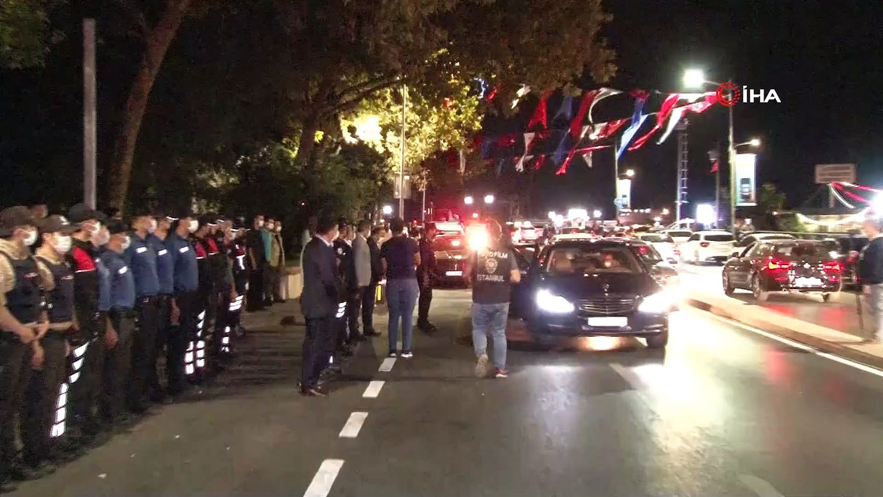 İstanbul İl Emniyet Müdürü Aktaş Üsküdar sahilde asayiş uygulamasına katıldı