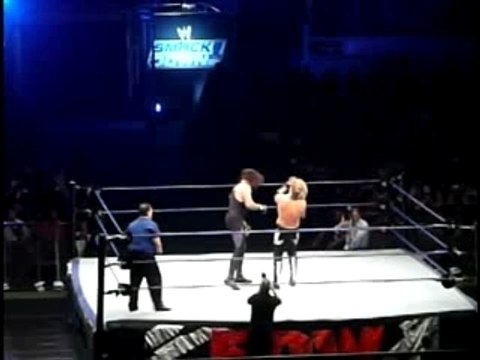 WWE Arena Santiago 2008 Lucha Edge vs Undertaker