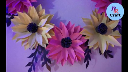 Скачать видео: Paper flower wall hanging || Easy wall decoration ideas || Paper craft || Diy wall decor || RR Craft