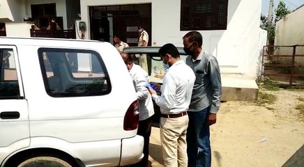 Suicide in Jaipur : कानोता में पति-पत्नी ने दो बेटों के साथ लगाई फांसी, ब्याज माफिया से थे परेशान