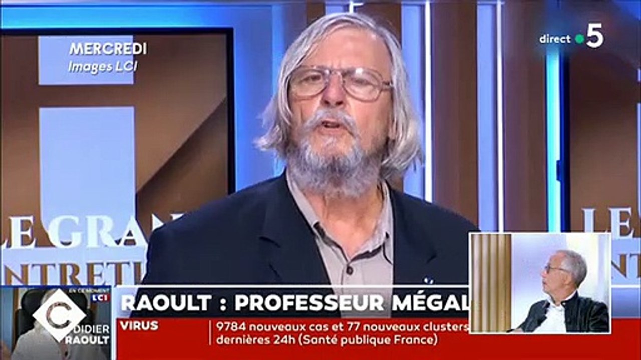 Face à un problème technique, l'équipe de "C à vous", pense ne pas être à l'antenne mais leurs conversations "off" sont diffusées aux téléspectateurs