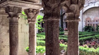Méditation zen,relax marche silencieuse dans un monastère en Provence