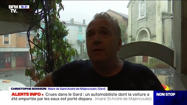Crues dans le Gard: le maire de Saint-André-de-Majencoules annonce qu'un automobiliste dont la voiture a été emportée par les eaux est porté disparu