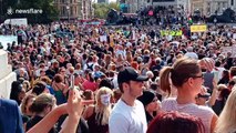 Thousands of anti-vaxxers and coronavirus sceptics pack Trafalgar Square