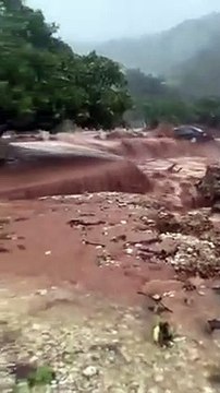 Uragano Mediterraneo in Grecia, devastanti alluvioni a Cefalonia
