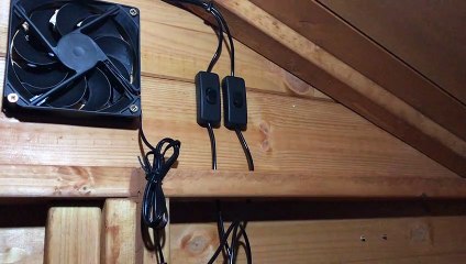 faulty solar power system from eBay