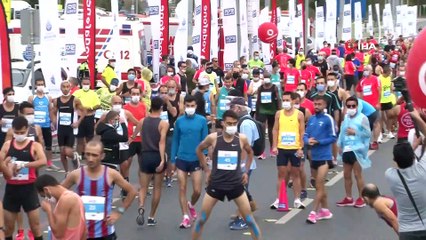 Vodafone İstanbul Yarı Maratonu yapıldı