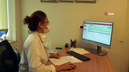 Yrd. Doç. Dr. Emel Ünsür: “Çocuklara okulda temas kurmadan oynayacakları oyunlar oynatılmalı”