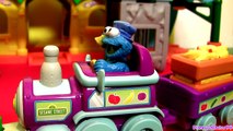 NEW Cookie Monster Food Train Railway Playset with Lightinng McQueen Disney Pixar cars toys