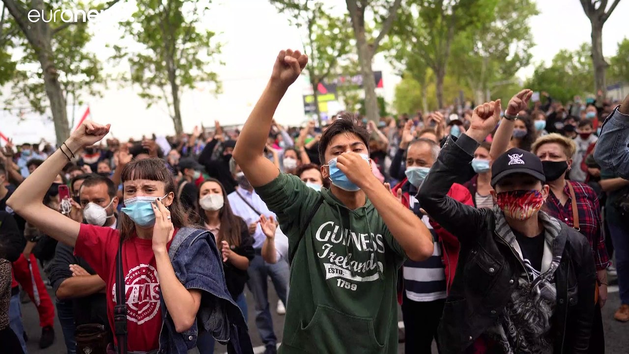Manifestaciones en varias zonas del sur de Madrid contra las restricciones a la movilidad