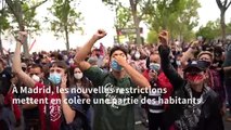 Les Madrilènes manifestent contre le confinement partiel