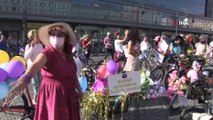 - Berlin’de “Süslü Kadınlar Bisiklet Turu” yapıldı