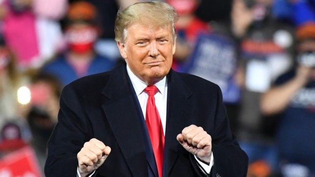 At Minnesota Rally, Trump Gloats Police Shooting Of MSNBC Anchor Was 'A Beautiful Thing'