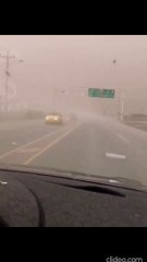 Se reporta caída de ceniza en Guayaquil y otras ciudades de Ecuador