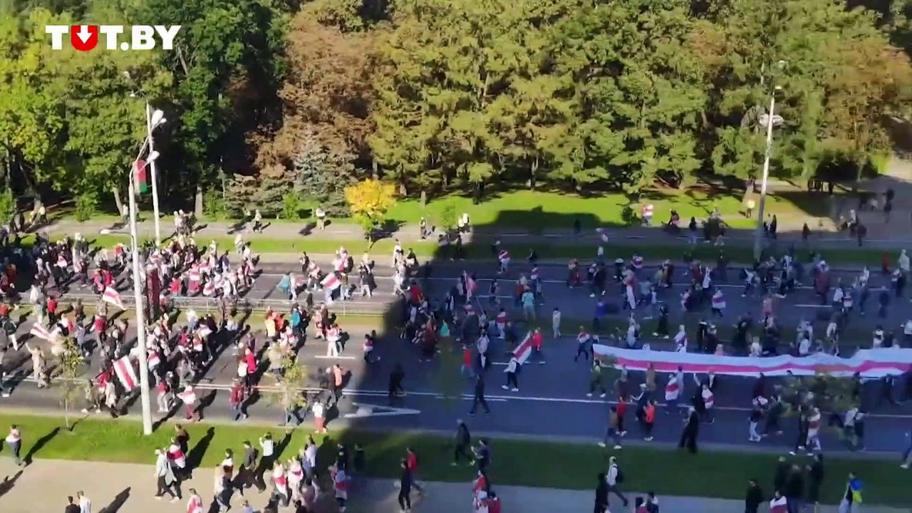 6. Protestsonntag in Folge: Mehr als 100 Festnahmen in Belarus
