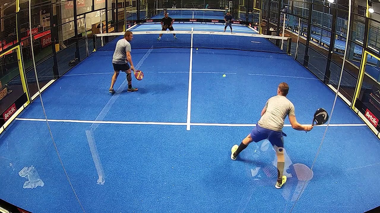 Puntaco #1 du Match du 17/09 à 12:07 - Court Betclic (4PADEL Bordeaux)