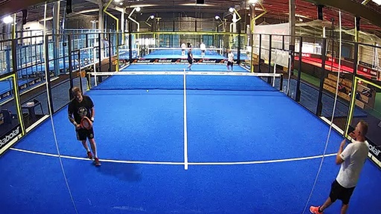 Puntaco #3 du Match du 11/09 à 14:04 - Court Babolat (4PADEL Bordeaux)