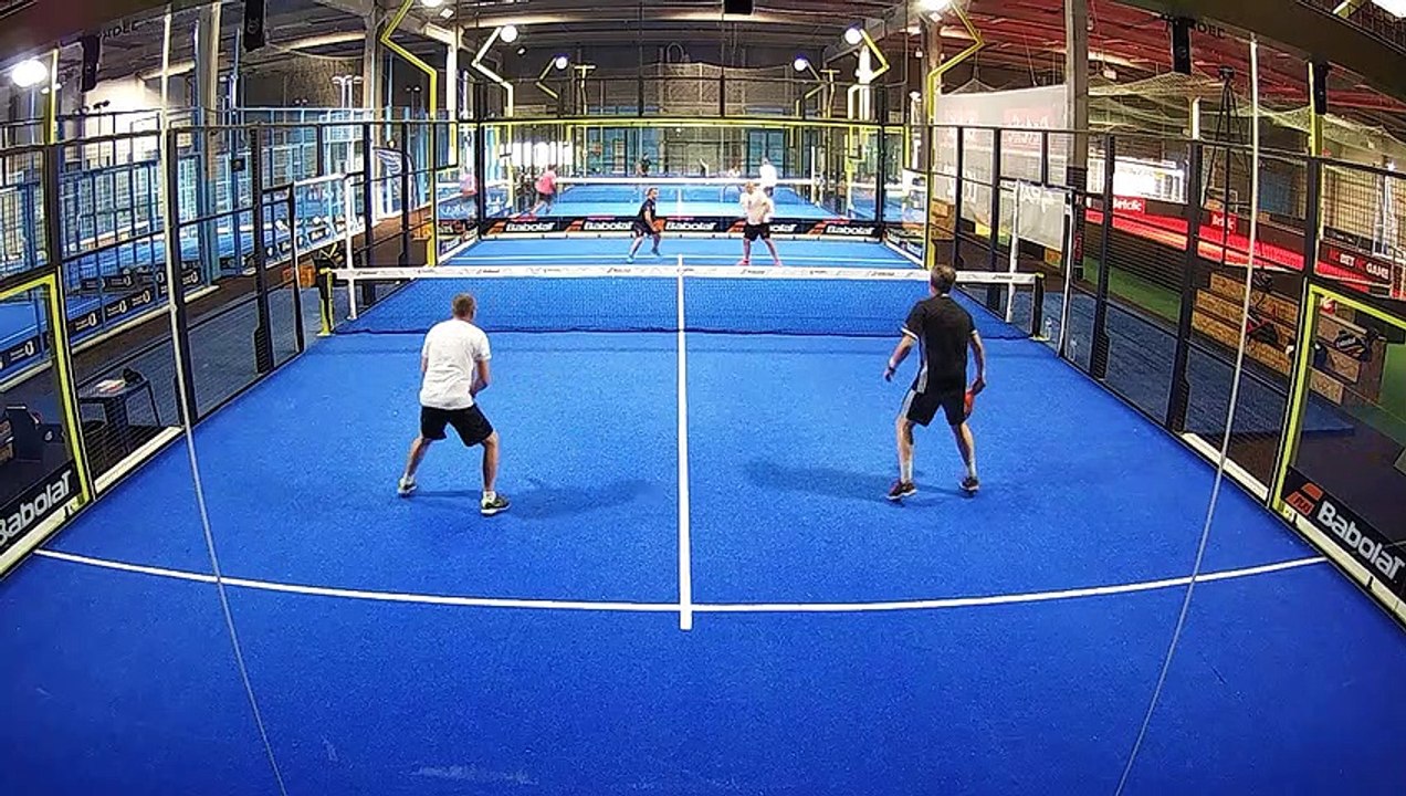 Puntaco #4 du Match du 11/09 à 14:04 - Court Babolat (4PADEL Bordeaux)