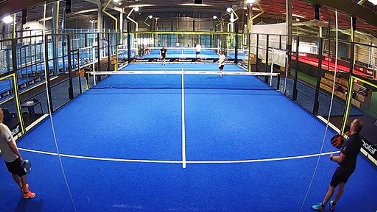Puntaco #5 du Match du 11/09 à 14:04 - Court Babolat (4PADEL Bordeaux)