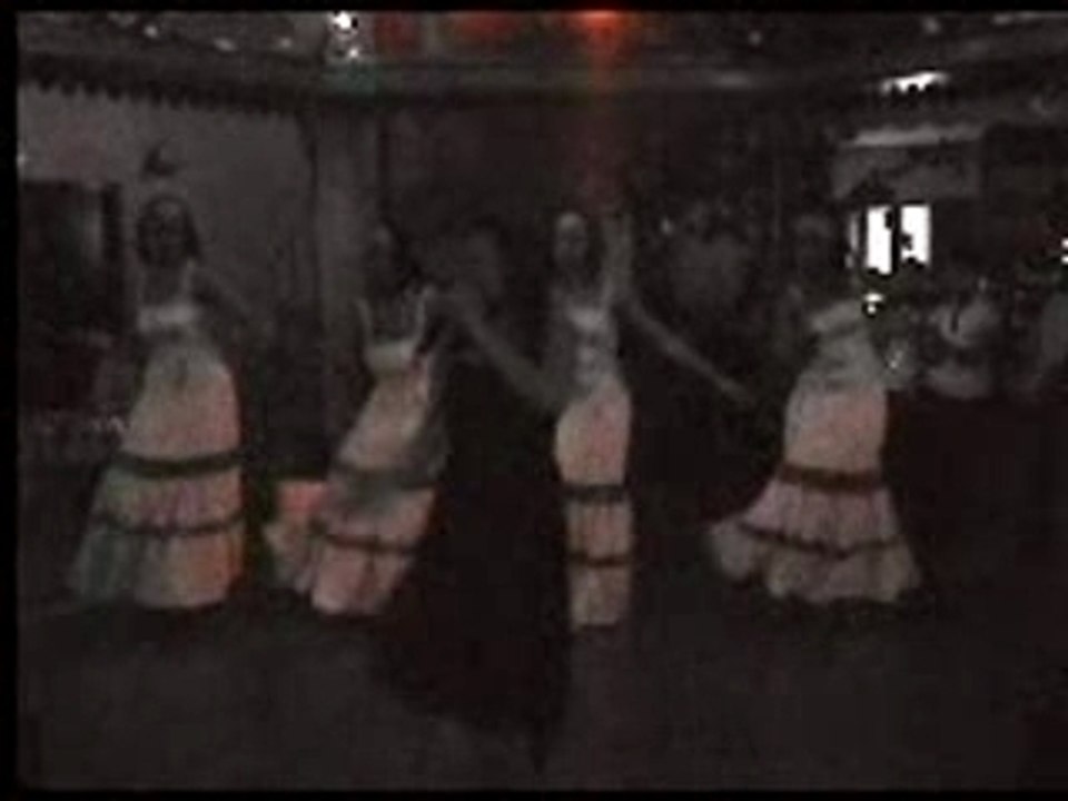 Johane et ses danseuses le 16-02-08-le bistro d'angele