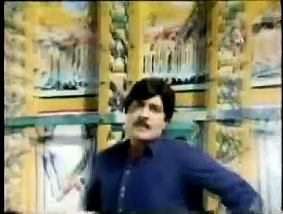 HAI HAI DO DIN -