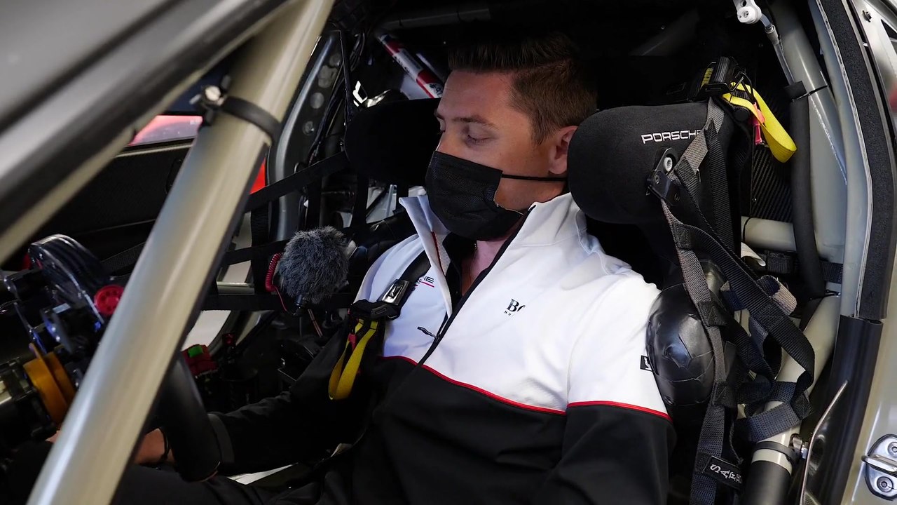 Porsche at Le Mans 2020 - Kevin Estre about the 911 RSR Cockpit - video ...