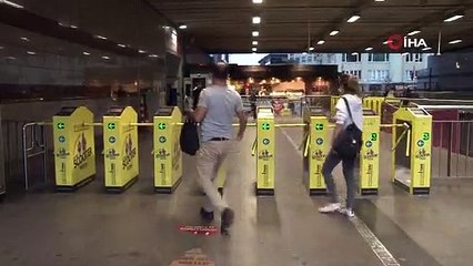 İstanbul'da kademeli mesai uygulamasının ilk gününde manzaralar