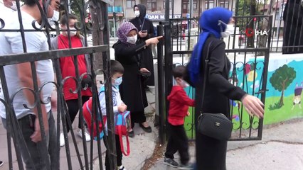 Bolu’da öğrenciler ders başı yaptı