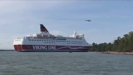 Un ferry se queda encallado en medio del mar Báltico