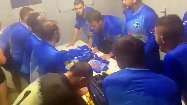 SENIORS B / LA JOIE DU VESTIAIRE