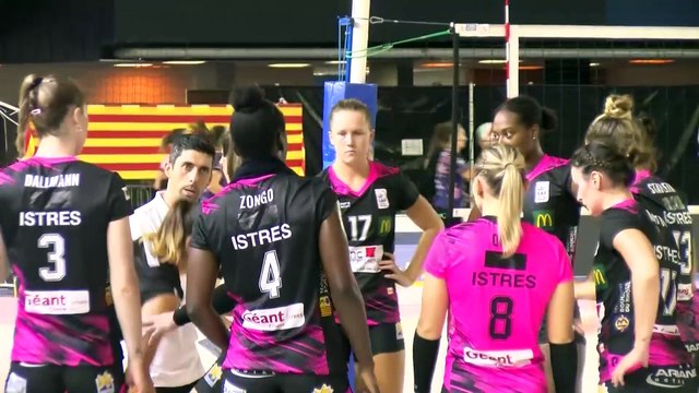Quelques images de la finale du trophée Fémina Istres Provence Volley - Béziers