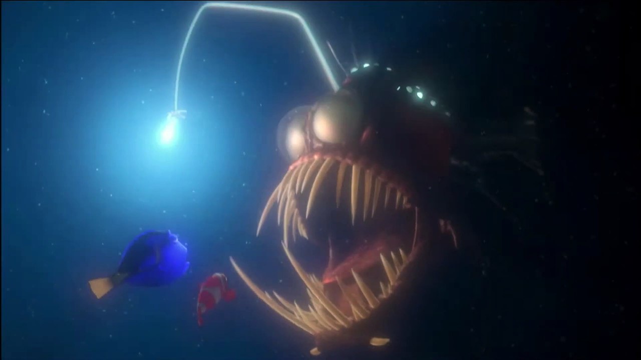Finding Nemo Film Clip - Marlin en Dory in een bliksem achtervolging