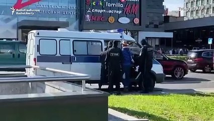 Belarusian Security Forces Continue To Detain Anti-Government Protesters