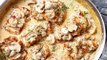 Pechugas cremosas de pollo, parmesano y ajo con champiñones