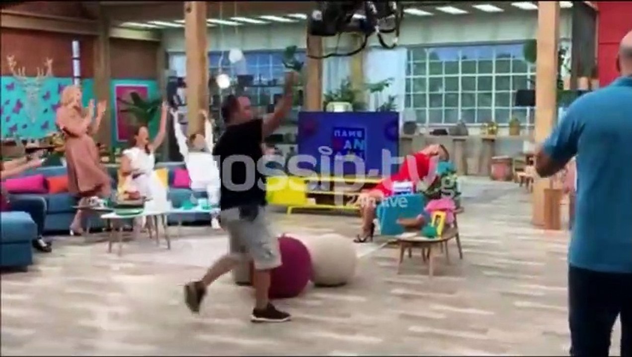 backstage Μπάρκα κατά τη διάρκεια των breaks