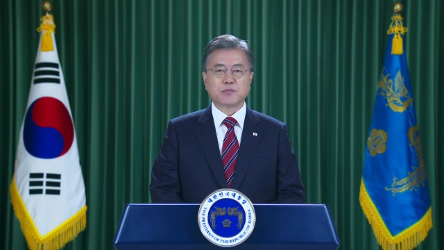 문 대통령 코로나19 다자주의 위협...연대와 협력으로 극복 / YTN