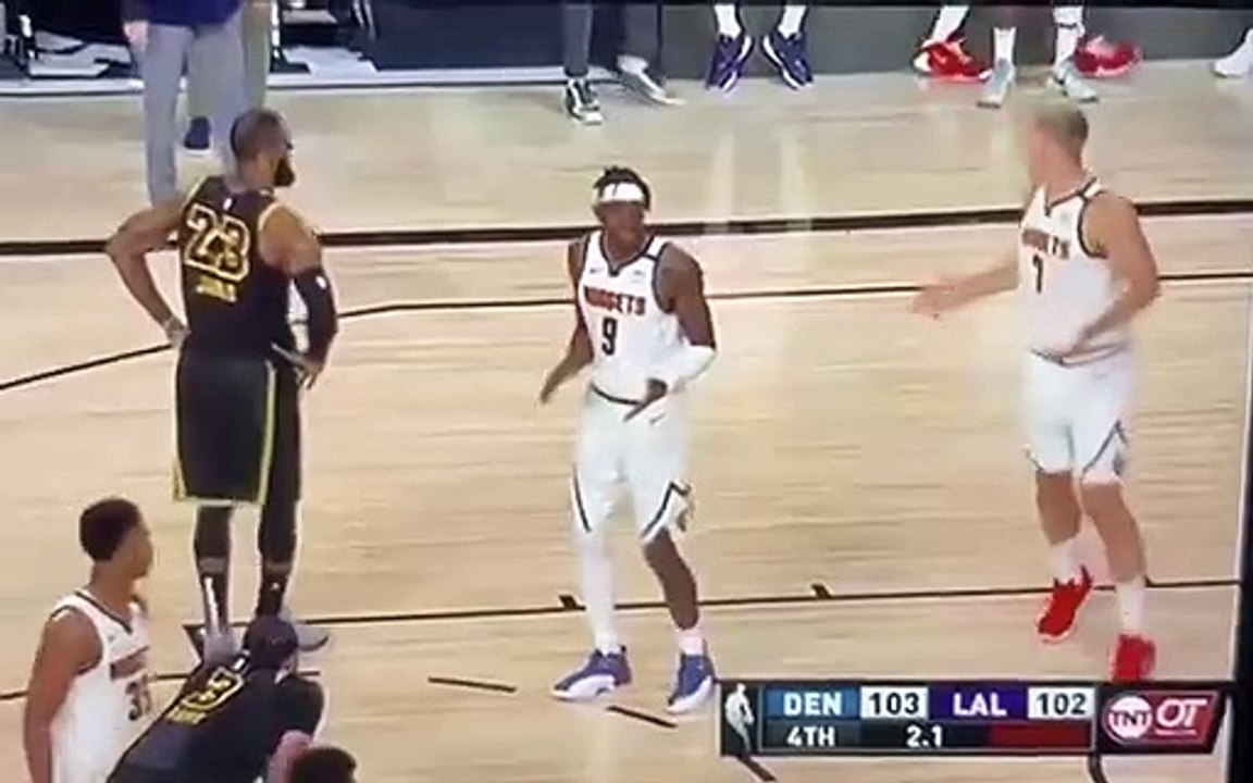 NBA: Con un triple a lo Kobe Bryant, Davis salvó a los Lakers