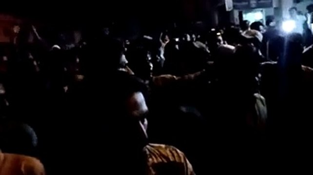 شیعہ سنی کی آمنے سامنے نعرے بازی جاری