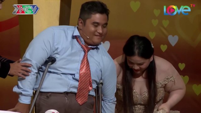 Vợ CẤM VẬN chồng 10 ngày sau đêm tân hôn vì nỗi sợ LÔNG LÁ, bắt phải DIỆT CỎ tận gốc mới cho ẤY