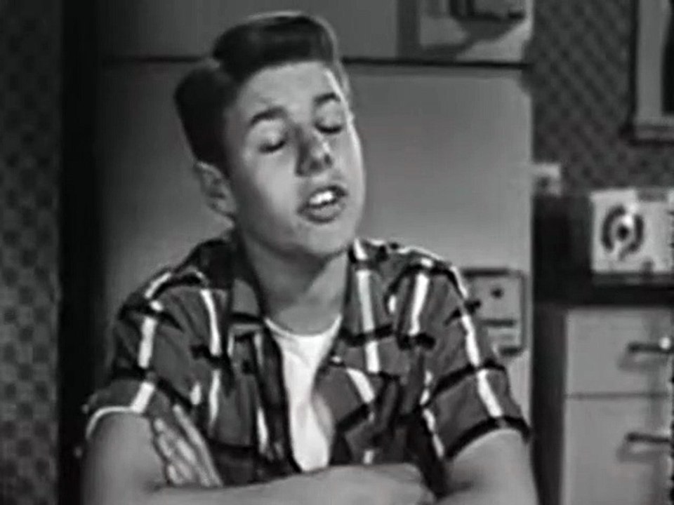 Classic TV Shows - The Adventures of Ozzie and Harriet -  "The Pancake Mix" (1953 Season 1)