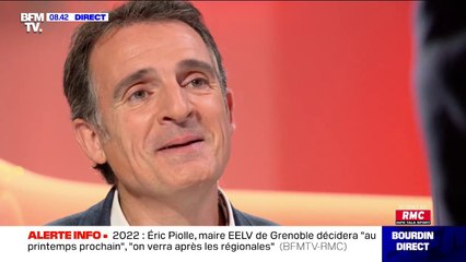 Le maire EELV de Grenoble assure qu'il y aura des sapins de Noël en ville