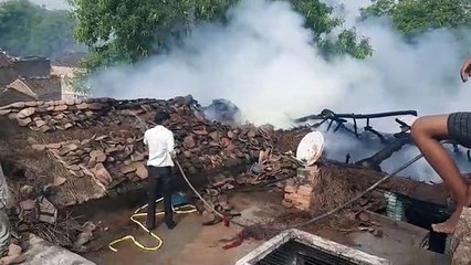 40 वर्षीय युवक ने आग लगाकर जान दे दी