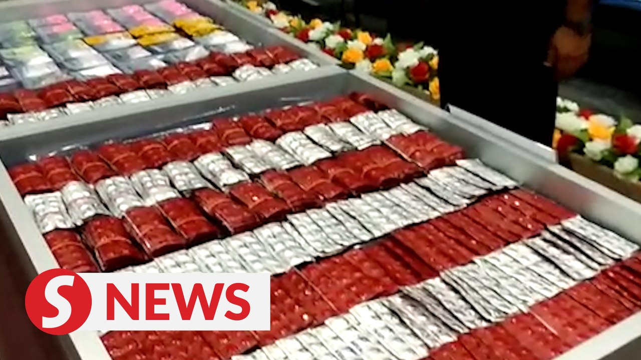 Johor cops bust two syndicates, seize RM210k in drugs