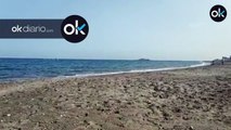 Llegada de inmigrantes ilegales a la Playa Carboneras (Almería) a plena luz del día