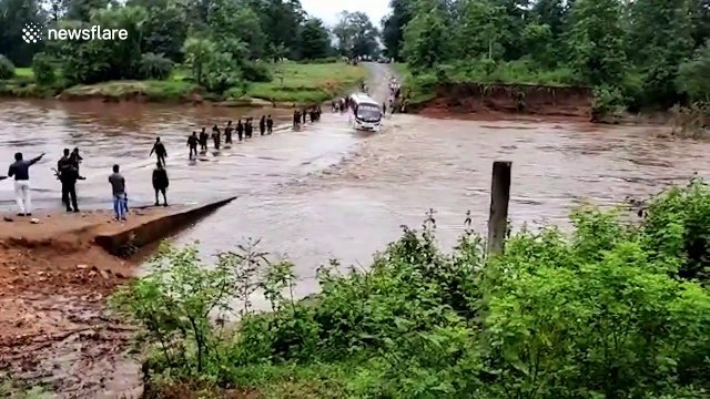 Over 30 Indian soldiers narrowly escape sinking bus caught in river current