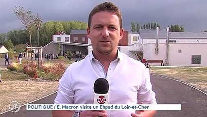 POLITIQUE/ E. Macron visite un Ehpad du Loir-et-Cher