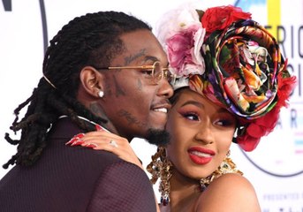 下载视频: Cardi B Cleared Up a Few Rumors About Her Divorce From Offset