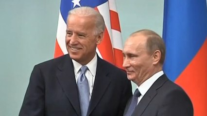 أغلبية الأميركيين يرتابون من روسيا لكنهم يؤيدون تحسين العلاقات معها